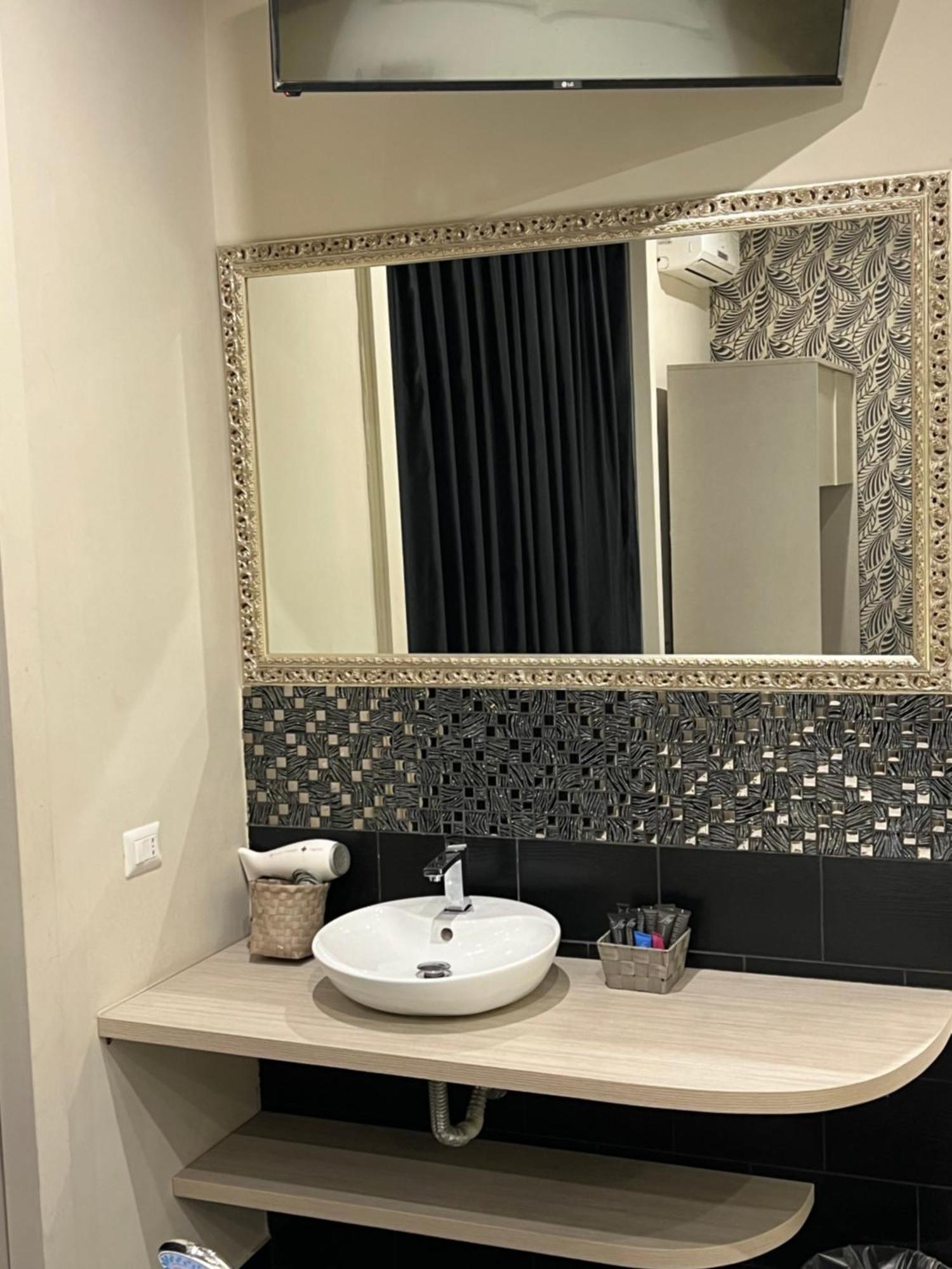 Apartamento Goditi Napoli2 Exterior foto